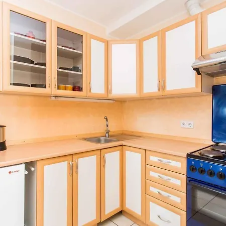 Apartment In Silo/insel Krk 13489 *