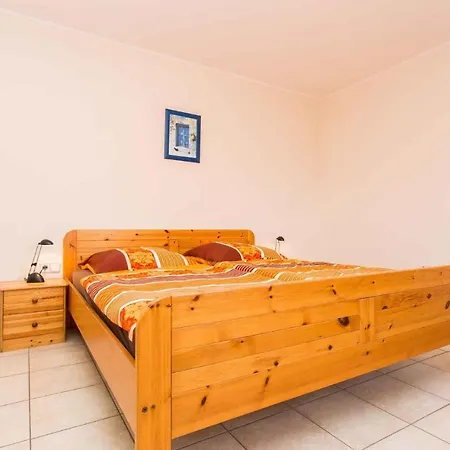 Apartment In Silo/insel Krk 13489 *