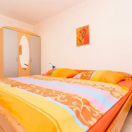 In Silo/insel Krk 13489 Apartment